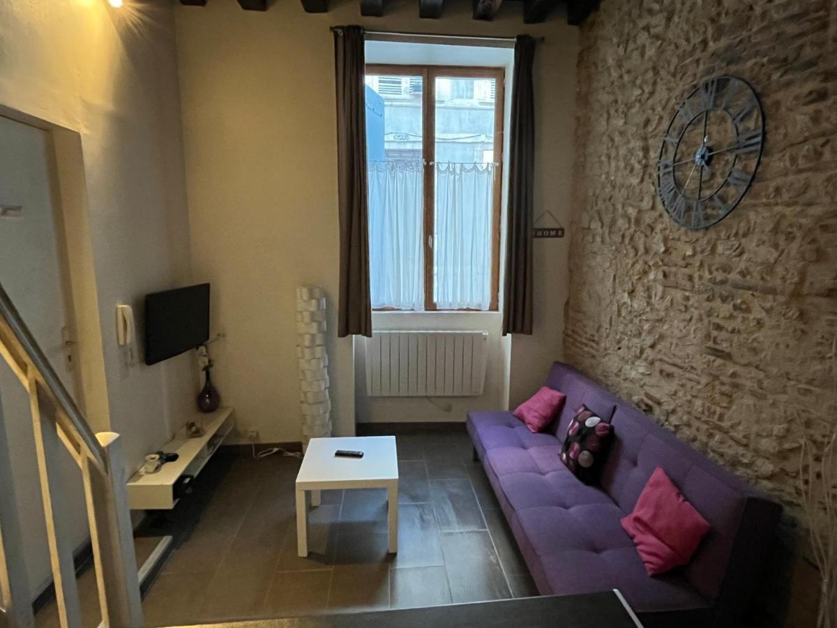 Appartamento Duplex de charme Orléans hypercentre Cathédrale avec parking et wifi Esterno foto